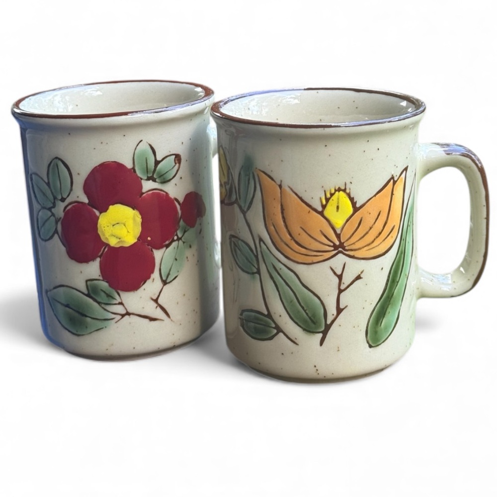 Vintage Hand Painted Floral Ceramic Mugs Set of 2